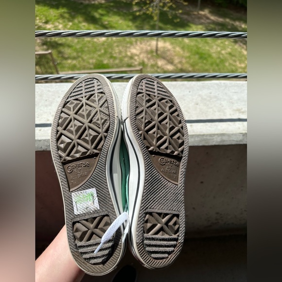 Converse - Picture 8 of 8